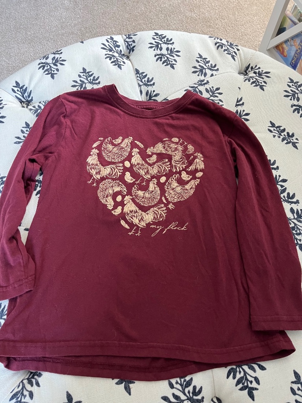 Adorable Chicken Shirt ! Size Small ! 3/4 sleeves perfect for Fall